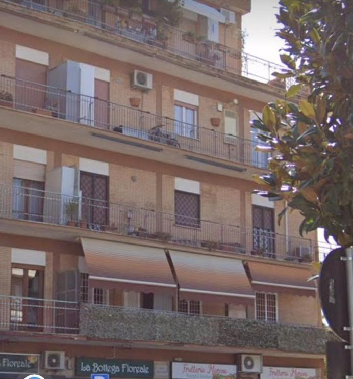 Royal * Ciampino